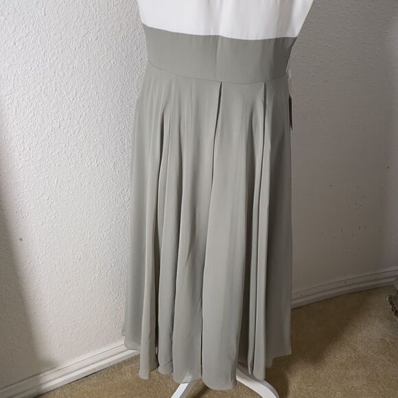 Women’s Ivory Lace Top Chiffon V-Neck with Cap Sleeves Dress Size 12 NWT - Picture 5 of 10